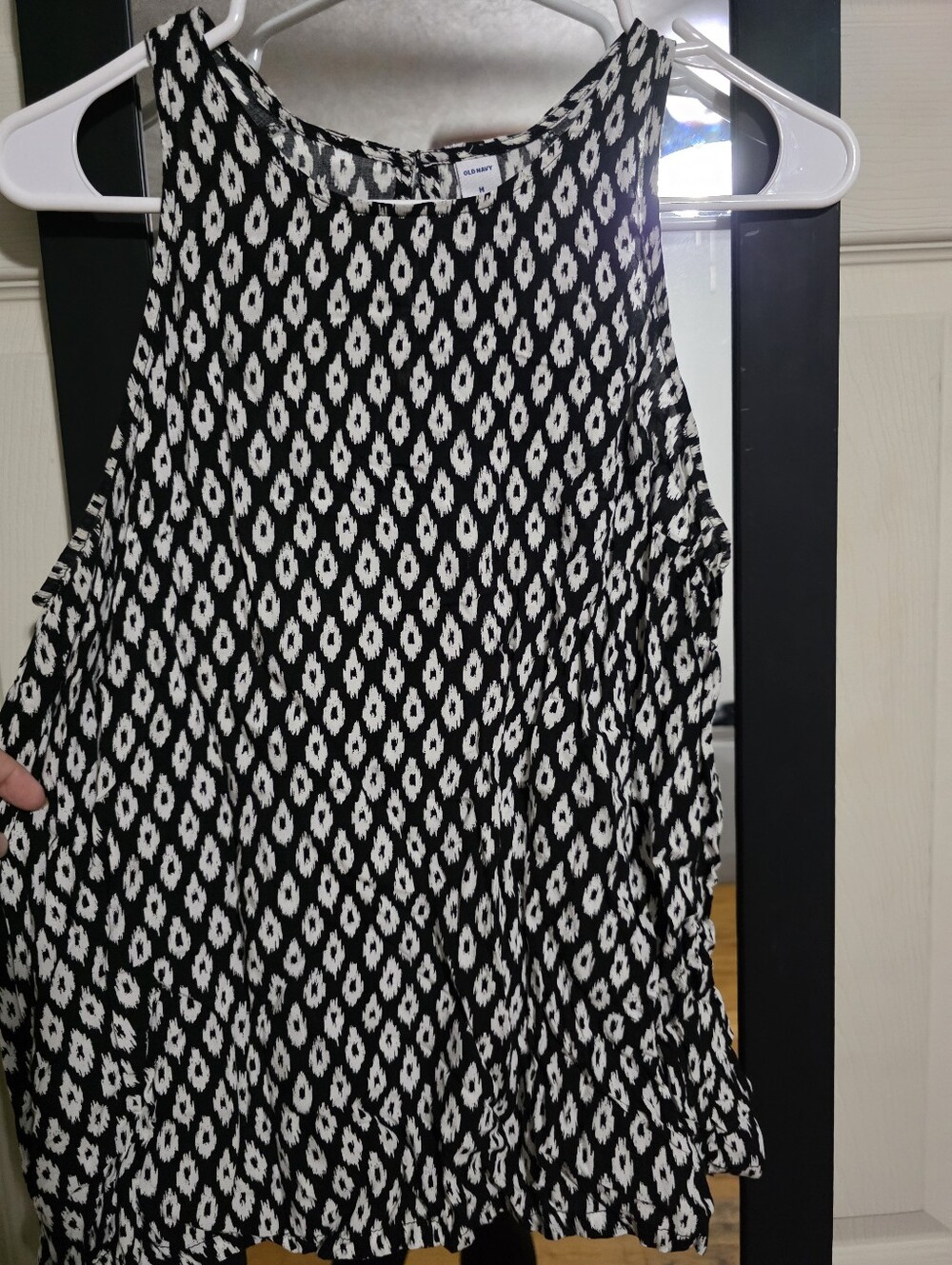 Black & White Patterned Women's Blouse
